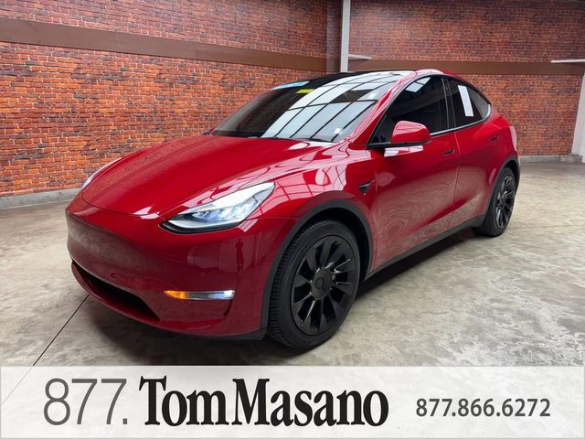 2022 Tesla Model Y Long Range AWD photo