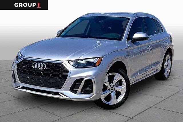 2022 Audi Q5 S line Premium Plus AWD photo