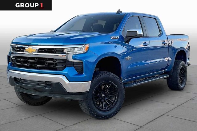 2022 Chevrolet Silverado 1500 LT 4WD photo