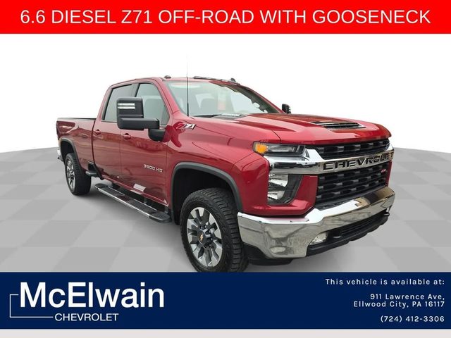 2022 Chevrolet Silverado 3500HD LT 4WD photo
