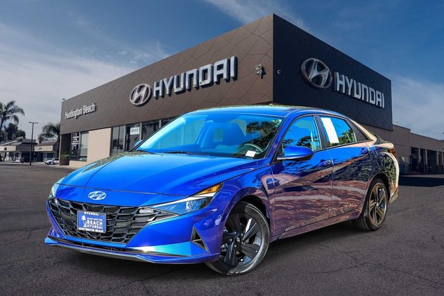 2023 Hyundai Elantra Blue FWD photo