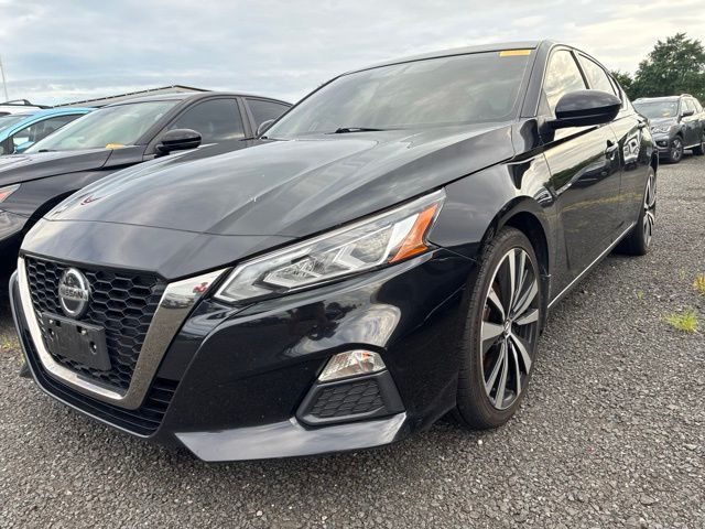 2019 Nissan Altima 2.5 SR AWD photo