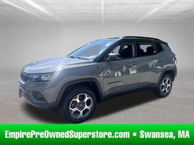 2022 Jeep Compass Trailhawk 4WD photo
