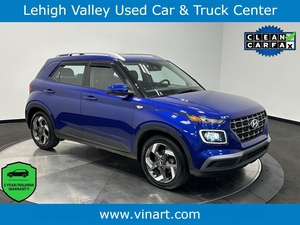 2022 Hyundai Venue Limited FWD photo
