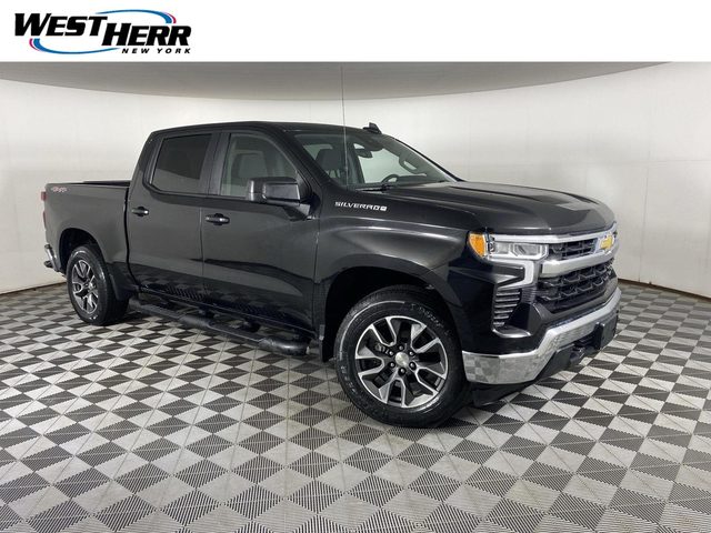 2022 Chevrolet Silverado 1500 LT 4WD photo
