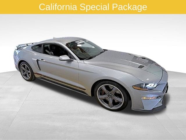 2022 Ford Mustang GT Premium RWD photo