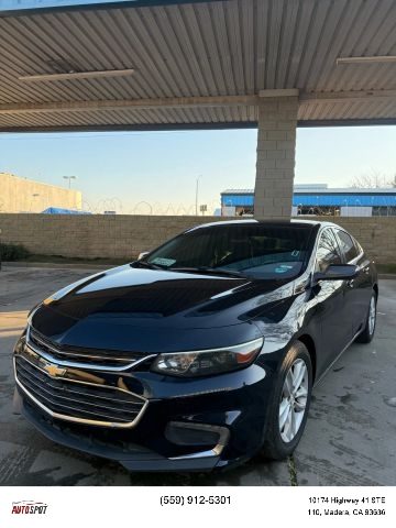 2017 Chevrolet Malibu LT FWD photo
