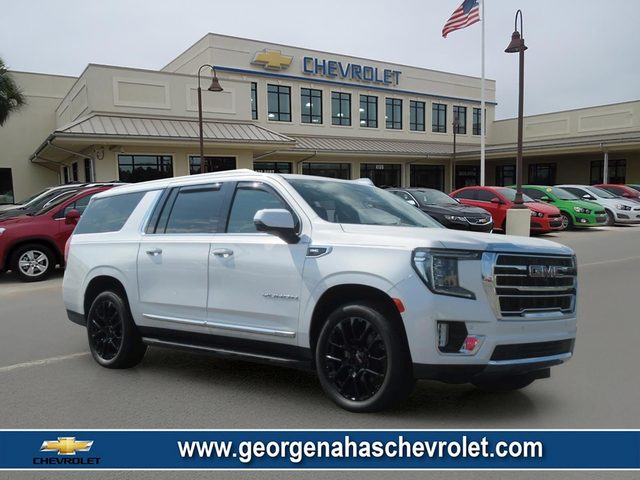 2022 GMC Yukon XL SLT 4WD photo