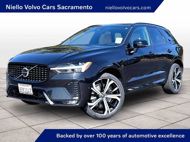 2023 Volvo XC60 Ultimate Dark Theme AWD photo