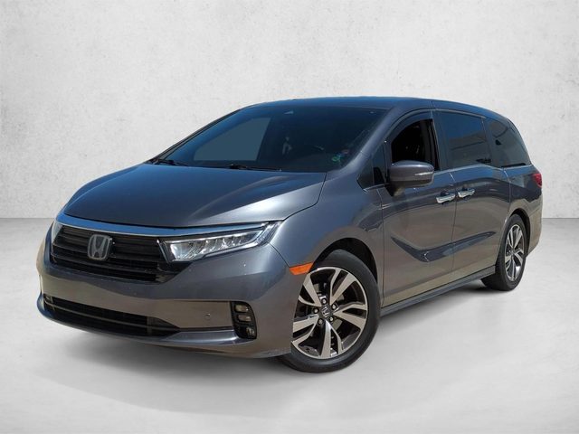 2023 Honda Odyssey Touring FWD photo