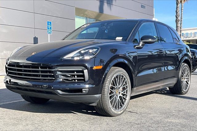 2022 Porsche Cayenne S AWD photo