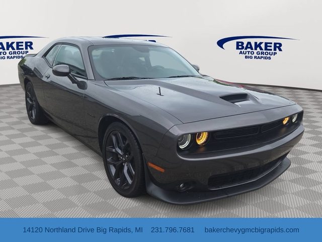 2022 Dodge Challenger R/T RWD photo