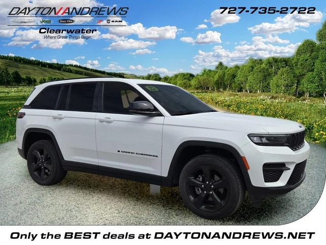 2023 Jeep Grand Cherokee Altitude 4WD photo