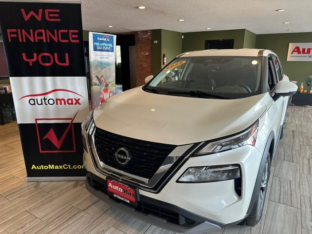 2022 Nissan Rogue SV AWD photo