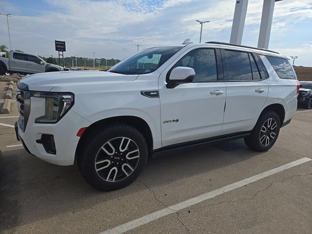 2023 GMC Yukon AT4 4WD photo
