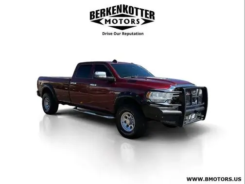 2022 Ram 3500 Tradesman 4WD photo