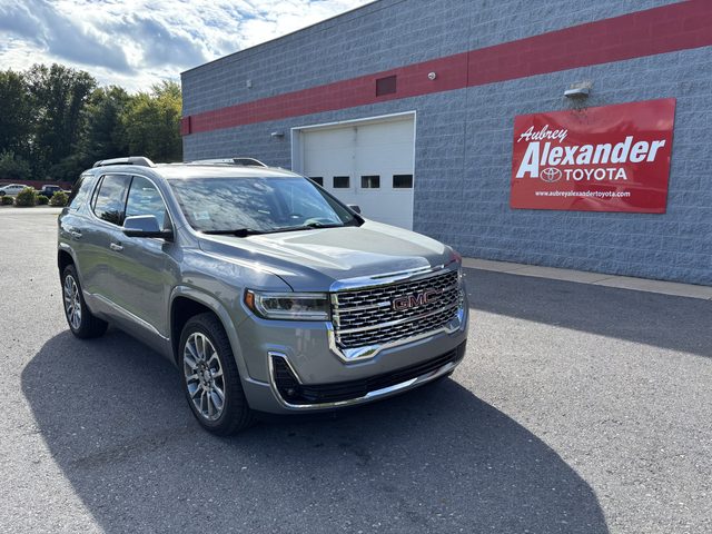 2023 GMC Acadia Denali AWD photo