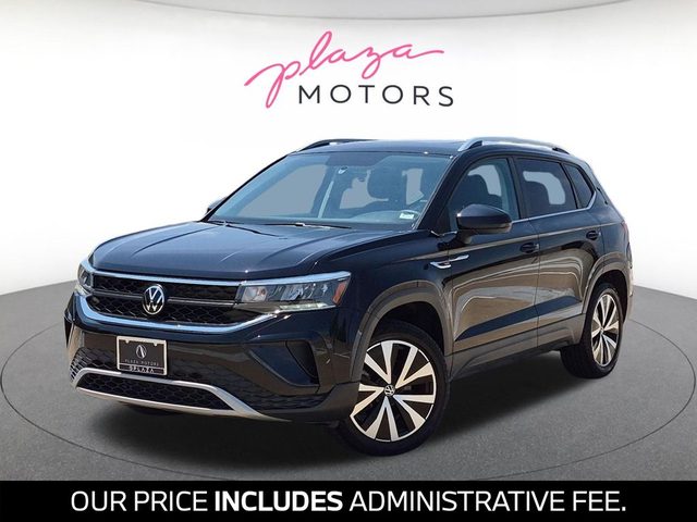 2022 Volkswagen Taos SE AWD photo