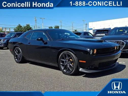 2022 Dodge Challenger R/T RWD photo