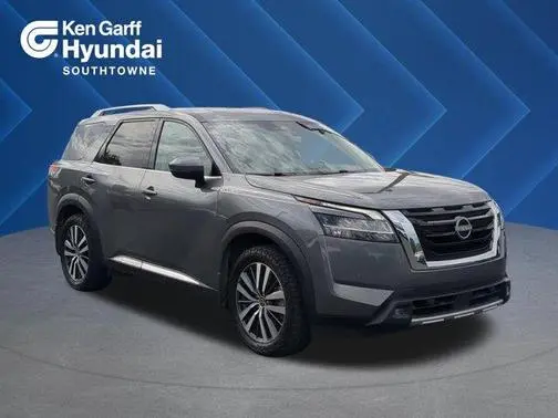 2022 Nissan Pathfinder Platinum 4WD photo