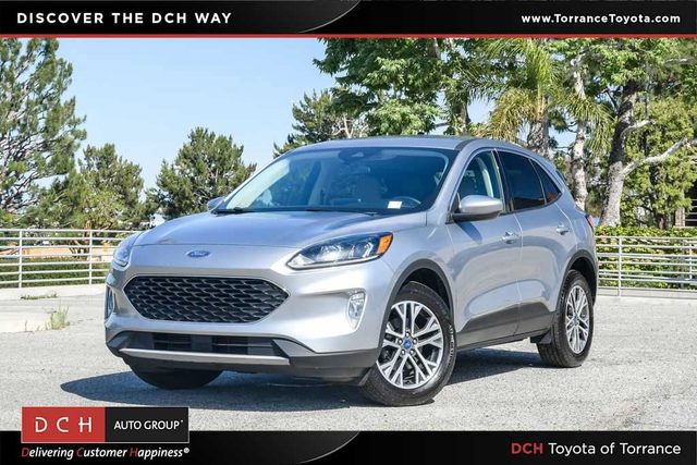 2022 Ford Escape SEL AWD photo