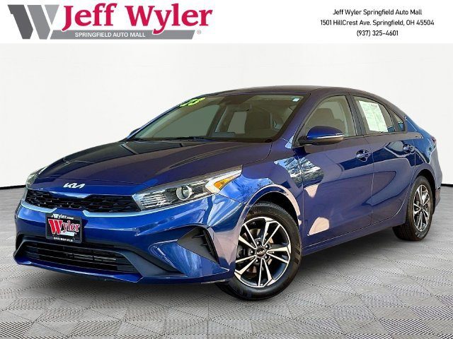 2023 Kia Forte LXS FWD photo