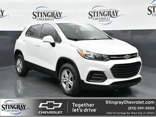 2022 Chevrolet Trax LS AWD photo