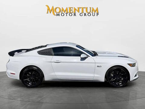 2015 Ford Mustang GT RWD photo
