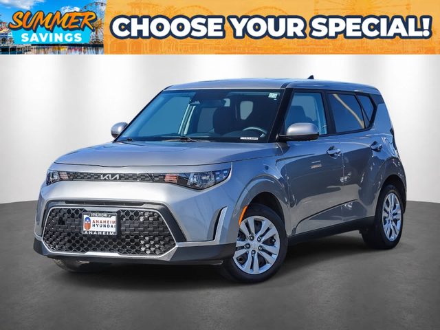 2023 Kia Soul LX FWD photo