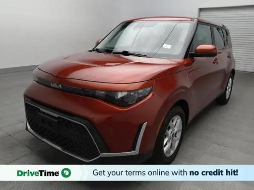 2023 Kia Soul LX FWD photo