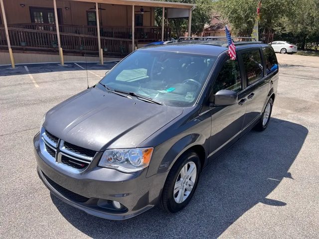 2019 Dodge Grand Caravan SXT FWD photo