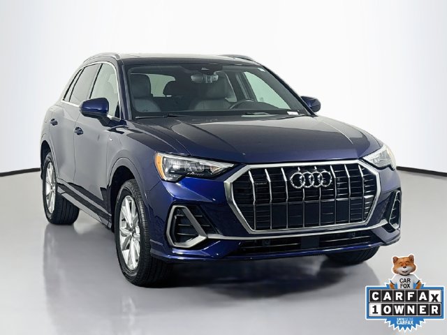 2022 Audi Q3 S line Premium AWD photo