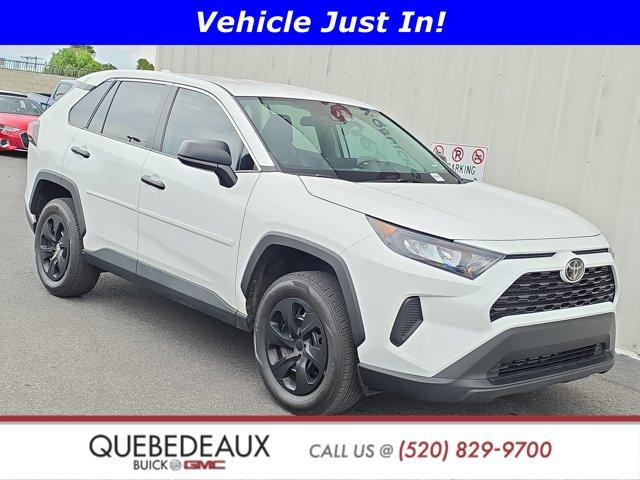 2022 Toyota RAV4 LE FWD photo