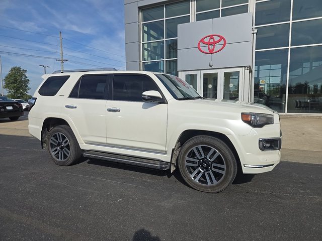 2022 Toyota 4Runner Limited 4WD photo