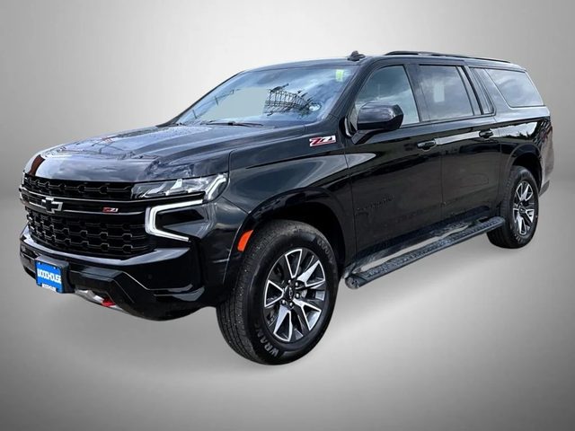 2023 Chevrolet Suburban Z71 4WD photo