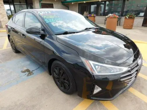 2019 Hyundai Elantra SE FWD photo