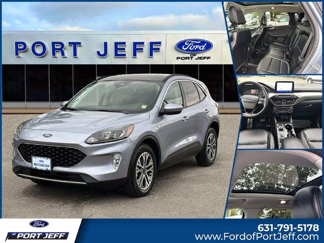 2022 Ford Escape SEL AWD photo