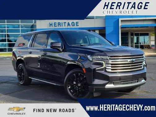 2023 Chevrolet Suburban High Country 4WD photo