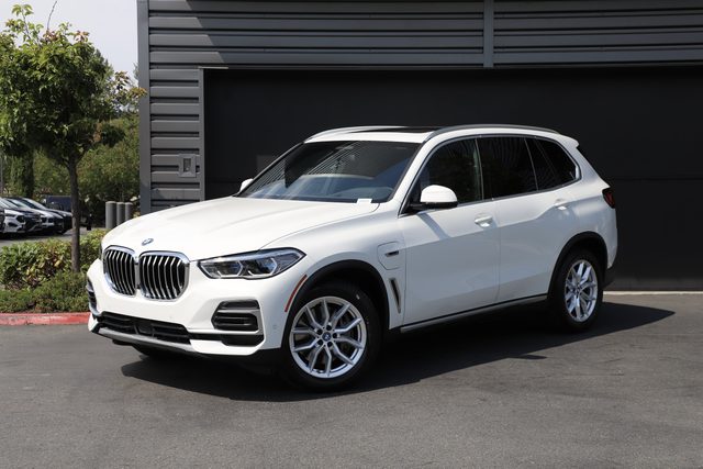 2023 BMW X5 xDrive45e AWD photo