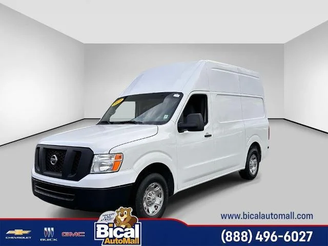 2019 Nissan NV Cargo SV RWD photo