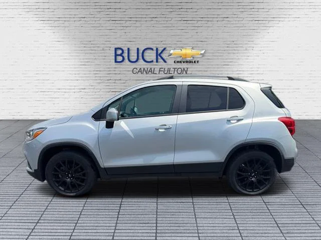 2022 Chevrolet Trax LT AWD photo