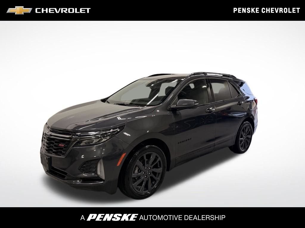 2022 Chevrolet Equinox RS FWD photo
