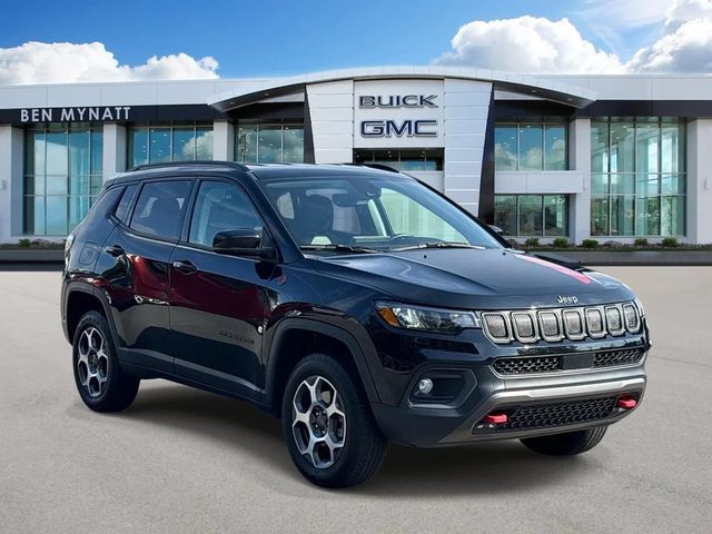 2022 Jeep Compass Trailhawk 4WD photo