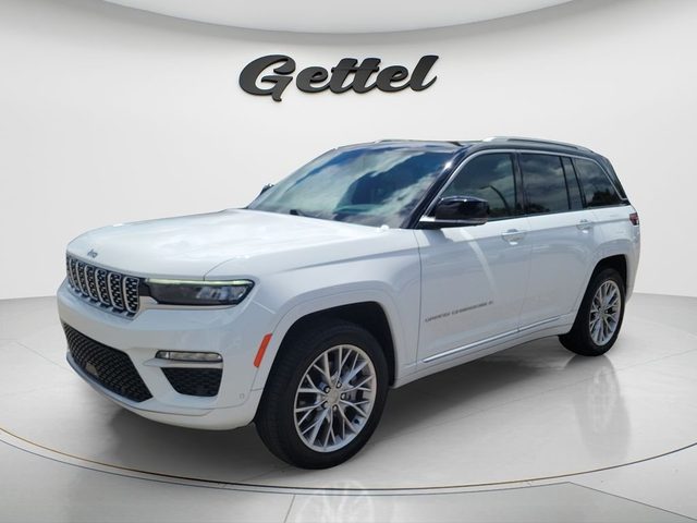 2023 Jeep Grand Cherokee Summit 4WD photo