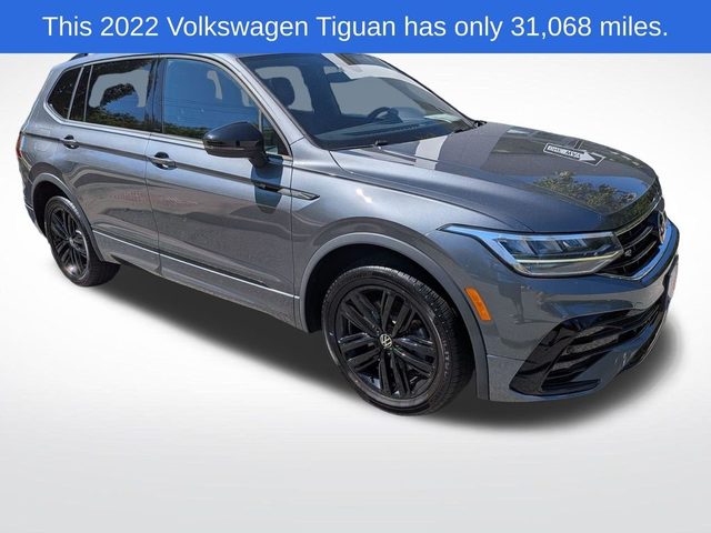 2022 Volkswagen Tiguan SE R-Line Black AWD photo