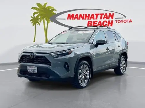 2022 Toyota RAV4 XLE Premium FWD photo