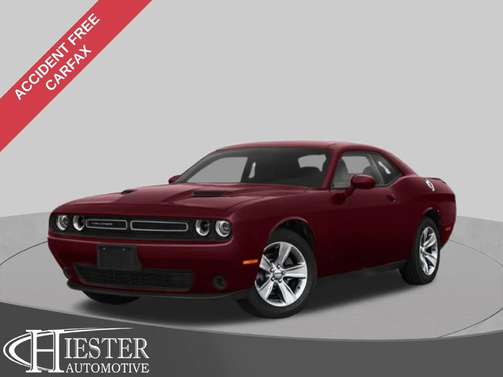 2019 Dodge Challenger SXT RWD photo