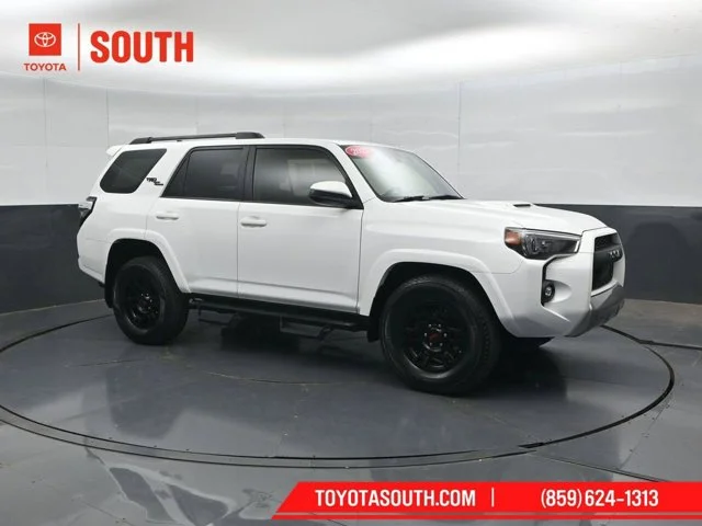 2022 Toyota 4Runner TRD Off Road 4WD photo