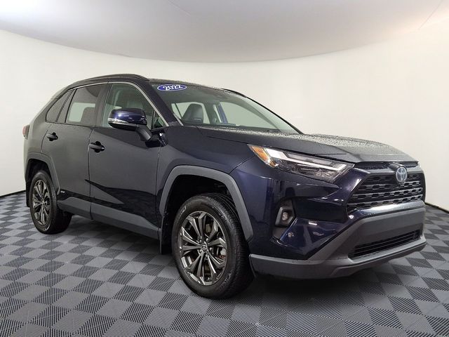2022 Toyota RAV4 Hybrid XLE Premium AWD photo