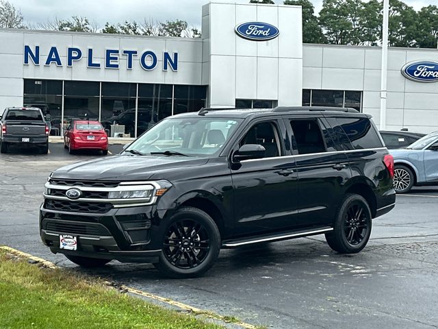 2022 Ford Expedition XLT 4WD photo